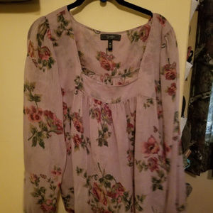 REPOSH: Jessica Simpson 2x blouse